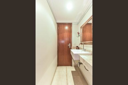 Casa para alugar com 417m², 4 quartos e 5 vagasLavabo