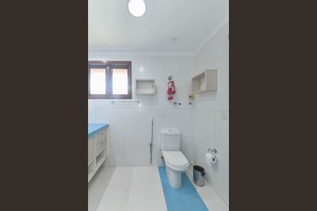 Casa para alugar com 417m², 4 quartos e 5 vagasBanheiro da Suíte 2