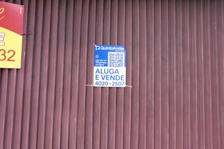 Casa para alugar com 417m², 4 quartos e 5 vagasPlaquinha