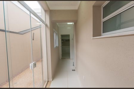 Casa de condomínio à venda com 402m², 3 quartos e 2 vagas Casa de condomínio à venda com 402m², 3 quartos e 2 vagasÁrea de Serviço