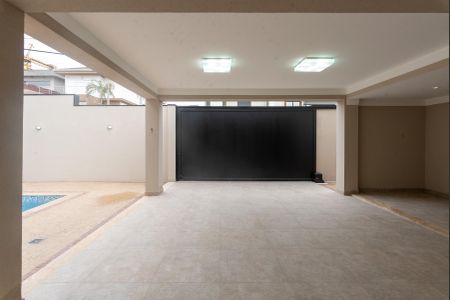 Casa de condomínio à venda com 402m², 3 quartos e 2 vagas Casa de condomínio à venda com 402m², 3 quartos e 2 vagasGaragem