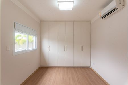 Casa de condomínio à venda com 402m², 3 quartos e 2 vagas Casa de condomínio à venda com 402m², 3 quartos e 2 vagasSuíte 1