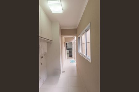 Casa de condomínio à venda com 402m², 3 quartos e 2 vagas Casa de condomínio à venda com 402m², 3 quartos e 2 vagasÁrea de Serviço