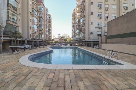 Apartamento à venda com 77m², 3 quartos e 1 vagaÁrea comum - Piscina