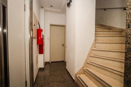Apartamento para alugar com 137m², 2 quartos e 1 vaga Apartamento para alugar com 137m², 2 quartos e 1 vagaHall Social