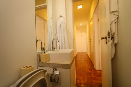 Apartamento para alugar com 137m², 2 quartos e 1 vaga Apartamento para alugar com 137m², 2 quartos e 1 vagaBanheiro Social