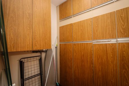 Apartamento para alugar com 137m², 2 quartos e 1 vaga Apartamento para alugar com 137m², 2 quartos e 1 vagaQuarto de Serviço