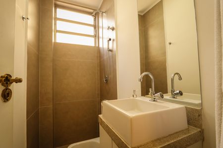 Apartamento para alugar com 137m², 2 quartos e 1 vaga Apartamento para alugar com 137m², 2 quartos e 1 vagaBanheiro Social