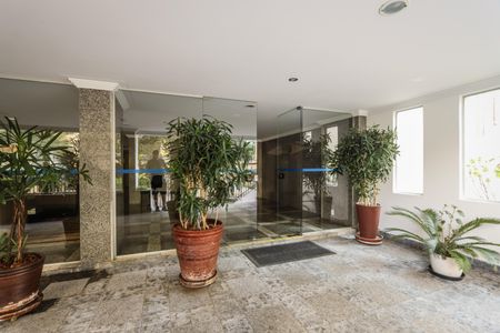 Apartamento para alugar com 137m², 2 quartos e 1 vaga Apartamento para alugar com 137m², 2 quartos e 1 vagaEntrada