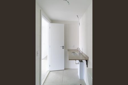 Apartamento à venda com 81m², 3 quartos e 1 vagaBanheiro Social