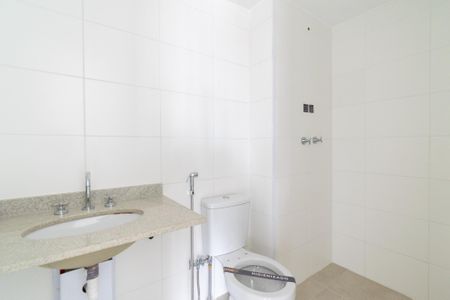 Apartamento à venda com 81m², 3 quartos e 1 vagaBanheiro da Suíte