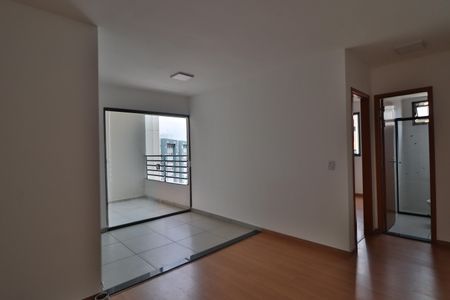 Sala de apartamento para alugar com 2 quartos, 65m² em Shopping Park, Uberlândia