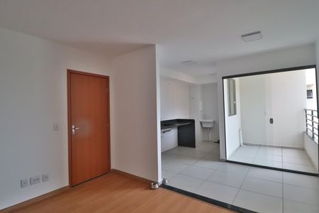 Sala de apartamento para alugar com 2 quartos, 65m² em Shopping Park, Uberlândia