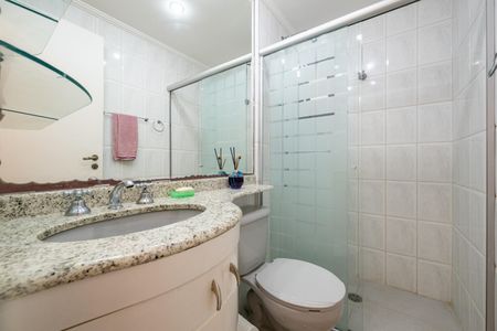 Apartamento à venda com 69m², 3 quartos e 2 vagas Apartamento à venda com 69m², 3 quartos e 2 vagasBanheiro