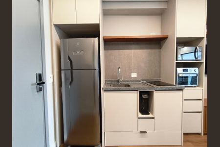 Studio à venda com 26m², 1 quarto e sem vaga Studio à venda com 26m², 1 quarto e sem vagaCozinha