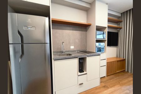 Studio à venda com 26m², 1 quarto e sem vaga Studio à venda com 26m², 1 quarto e sem vagaCozinha