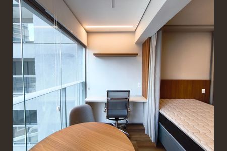 Studio à venda com 26m², 1 quarto e sem vaga Studio à venda com 26m², 1 quarto e sem vagaVaranda