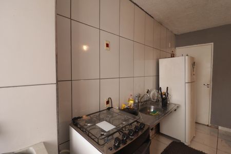 Apartamento à venda com 52m², 2 quartos e 1 vaga Apartamento à venda com 52m², 2 quartos e 1 vagaCozinha e Área de Serviço