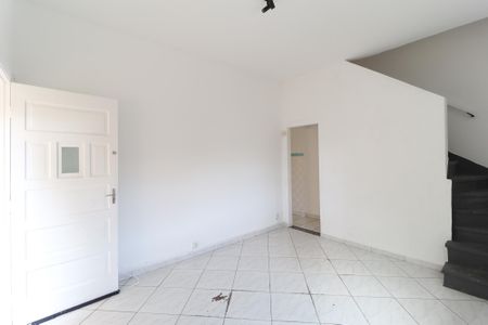 Casa para alugar com 2 quartos, 80m² em Vila Medeiros, São Paulo