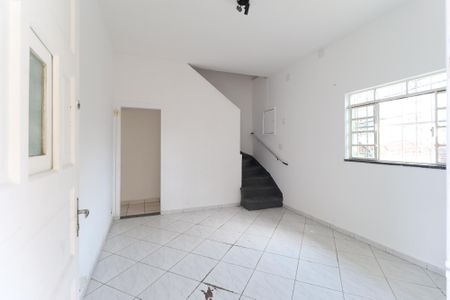 Casa para alugar com 2 quartos, 80m² em Vila Medeiros, São Paulo