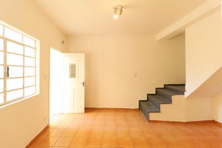 Casa para alugar com 2 quartos, 80m² em Vila Medeiros, São Paulo