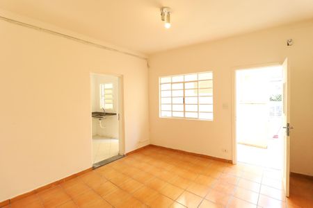 Casa para alugar com 2 quartos, 80m² em Vila Medeiros, São Paulo