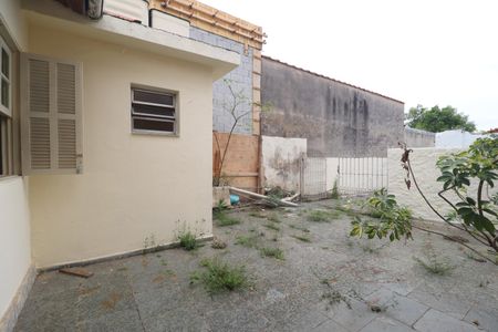 Casa para alugar com 0m², 1 quarto e 1 vagaGaragem