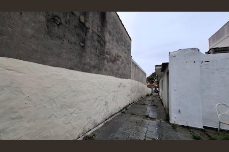 Casa para alugar com 0m², 1 quarto e 1 vagaQuintal