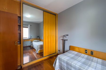 Apartamento à venda com 140m², 3 quartos e 3 vagas Apartamento à venda com 140m², 3 quartos e 3 vagasQuarto 2