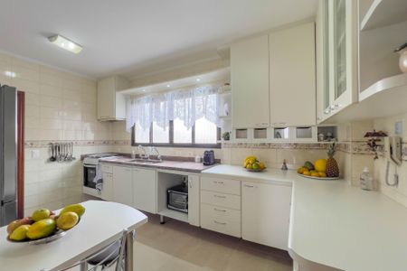 Apartamento à venda com 140m², 3 quartos e 3 vagas Apartamento à venda com 140m², 3 quartos e 3 vagasCozinha