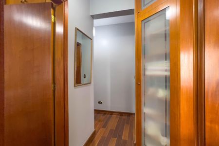 Apartamento à venda com 140m², 3 quartos e 3 vagas Apartamento à venda com 140m², 3 quartos e 3 vagasHall