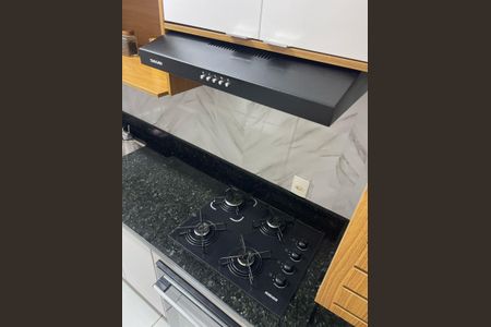 Apartamento para alugar com 89m², 2 quartos e 1 vaga Apartamento para alugar com 89m², 2 quartos e 1 vagaCozinha e Área de Serviço