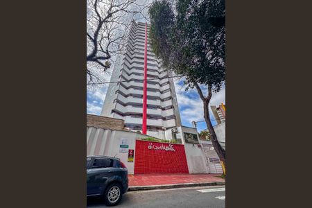 Apartamento à venda com 134m², 3 quartos e 2 vagasFachada e portaria