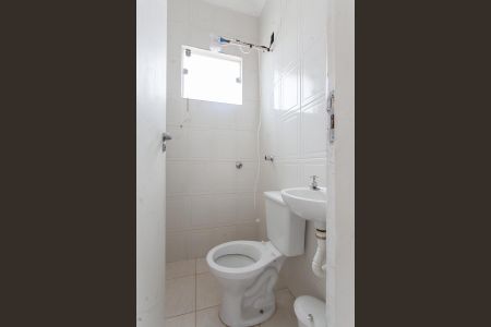 Casa de condomínio para alugar com 310m², 3 quartos e 4 vagas Casa de condomínio para alugar com 310m², 3 quartos e 4 vagasBanheiro de Serviço