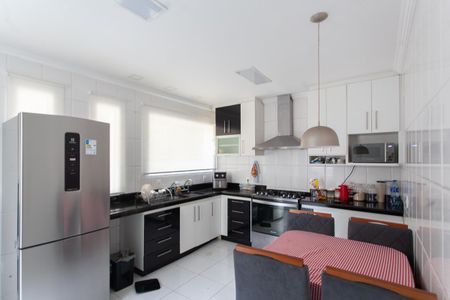 Casa de condomínio para alugar com 310m², 3 quartos e 4 vagas Casa de condomínio para alugar com 310m², 3 quartos e 4 vagasCozinha