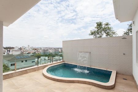 Casa de condomínio para alugar com 310m², 3 quartos e 4 vagas Casa de condomínio para alugar com 310m², 3 quartos e 4 vagasPiscina