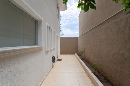 Casa de condomínio para alugar com 310m², 3 quartos e 4 vagas Casa de condomínio para alugar com 310m², 3 quartos e 4 vagasÁrea Externa