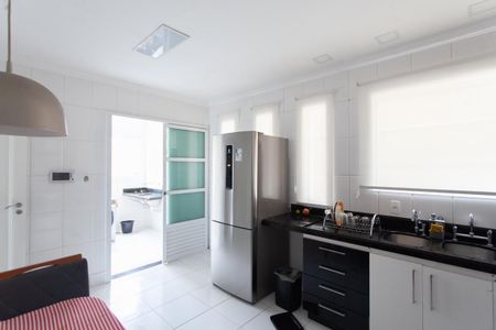 Casa de condomínio para alugar com 310m², 3 quartos e 4 vagas Casa de condomínio para alugar com 310m², 3 quartos e 4 vagasCozinha