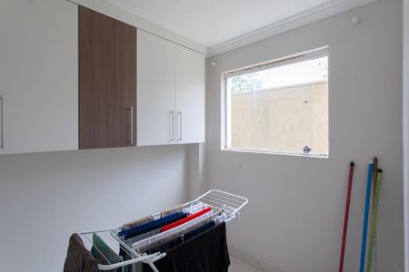 Casa de condomínio para alugar com 310m², 3 quartos e 4 vagas Casa de condomínio para alugar com 310m², 3 quartos e 4 vagasQuarto de Serviço