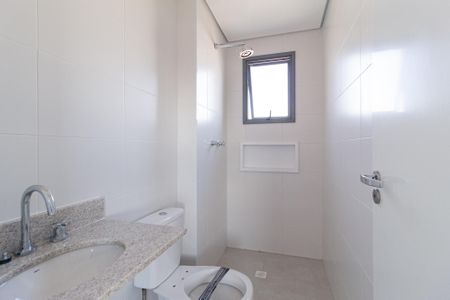 Apartamento para alugar com 64m², 2 quartos e 2 vagas Apartamento para alugar com 64m², 2 quartos e 2 vagasBanheiro da Suíte 2