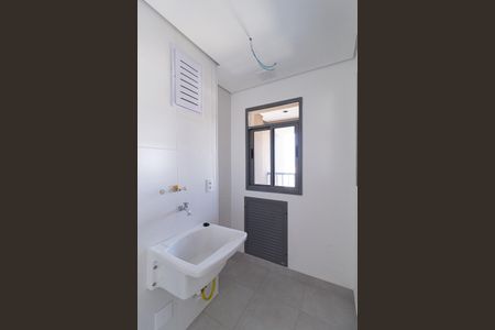 Apartamento para alugar com 64m², 2 quartos e 2 vagas Apartamento para alugar com 64m², 2 quartos e 2 vagasCozinha e Área de Serviço