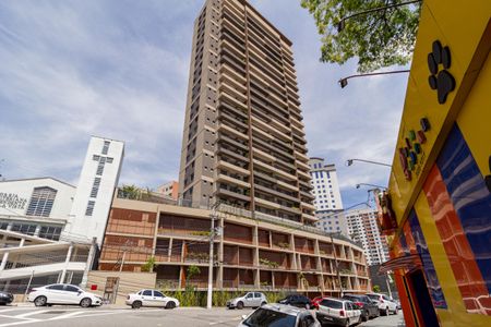 Apartamento para alugar com 64m², 2 quartos e 2 vagas Apartamento para alugar com 64m², 2 quartos e 2 vagasFachada