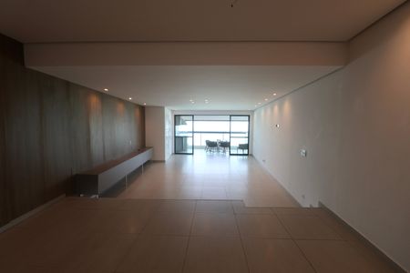 Sala de apartamento para alugar com 4 quartos, 190m² em Morro do Maluf, Guarujá