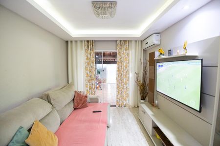 Sala de casa para alugar com 3 quartos, 80m² em Campo Grande, Rio de Janeiro