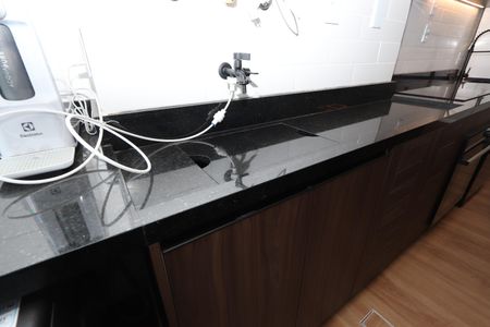 Apartamento à venda com 65m², 2 quartos e 1 vagaÁrea de Serviço