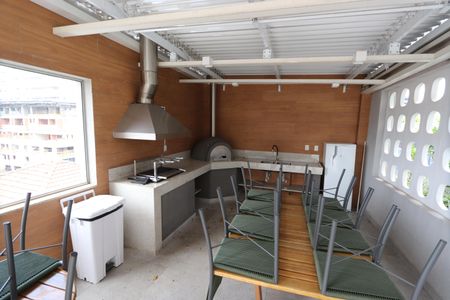 Apartamento à venda com 65m², 2 quartos e 1 vagaÁrea comum - Churrasqueira