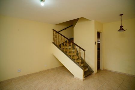 Sala de casa para alugar com 3 quartos, 108m² em Fátima, Niterói