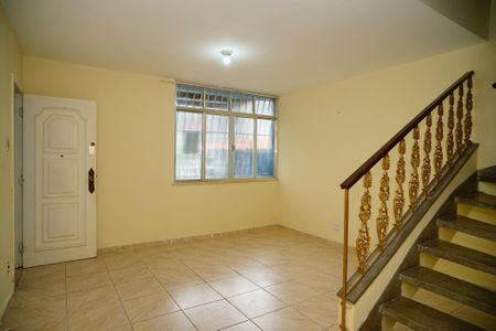 Sala de casa para alugar com 3 quartos, 108m² em Fátima, Niterói