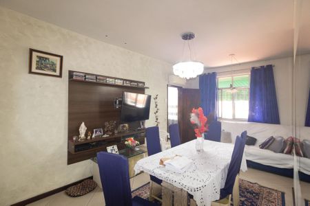 Sala de casa para alugar com 4 quartos, 115m² em Campo Grande, Rio de Janeiro