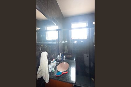 Casa para alugar com 115m², 4 quartos e 3 vagasBanheiro da Suíte